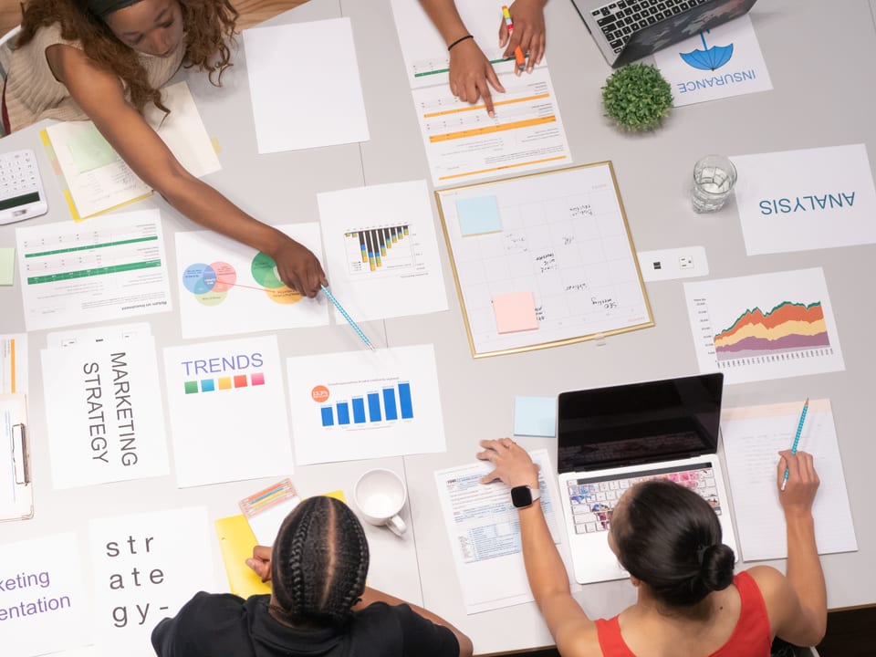 Broadcast campaign builder with customer segments